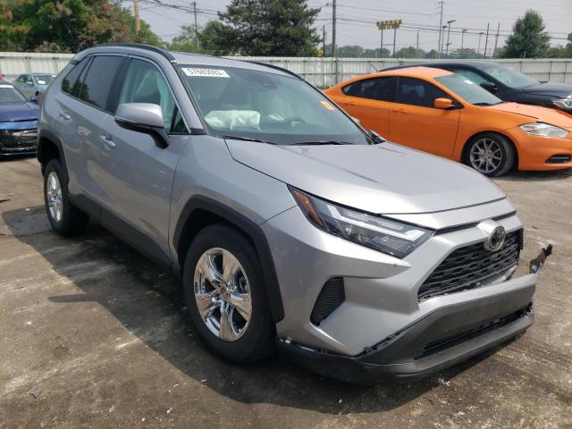 Photo 4 from auction – 2023 TOYOTA RAV4 XLE with VIN 2T3P1RFVXPW356058
