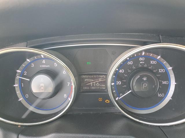 Photo 9 from auction – 2011 HYUNDAI SONATA SE with VIN 5NPEC4AB8BH223137