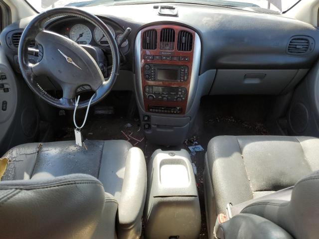 Photo 8 from auction – 2005 CHRYSLER TOWN & COU with VIN 2C4GP64L35R508512