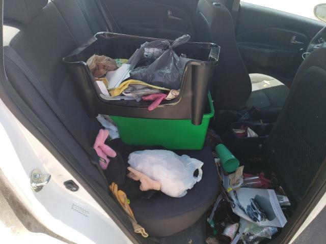 Foto 10 de la subasta – 2015 KIA RIO LX con VIN KNADM4A35F6509557
