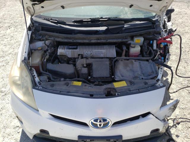 Photo 11 from auction – 2013 TOYOTA PRIUS with VIN JTDKN3DU5D5608677
