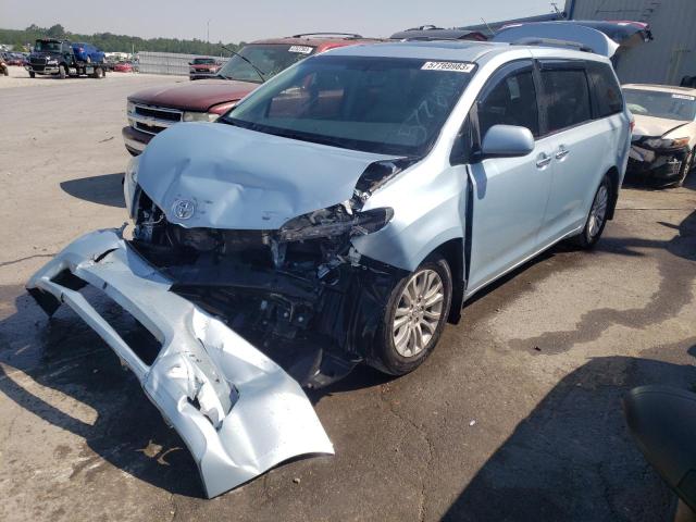 TOYOTA SIENNA XLE 2016 with VIN 5TDYK3DC2GS749974 - Photo from auction