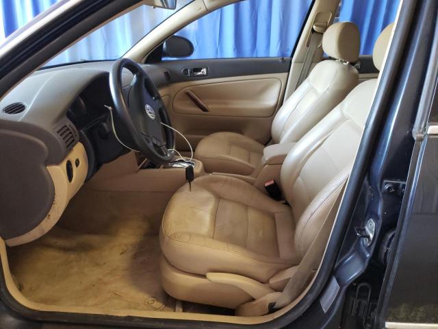 Photo 7 from auction – 2004 VOLKSWAGEN PASSAT GLS with VIN WVWPE63B94E130321