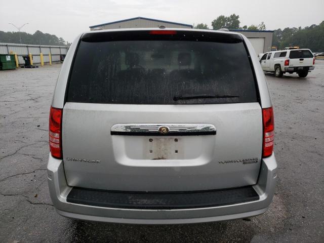 Photo 6 from auction – 2010 CHRYSLER TOWN & COU with VIN 2A4RR5D1XAR252756