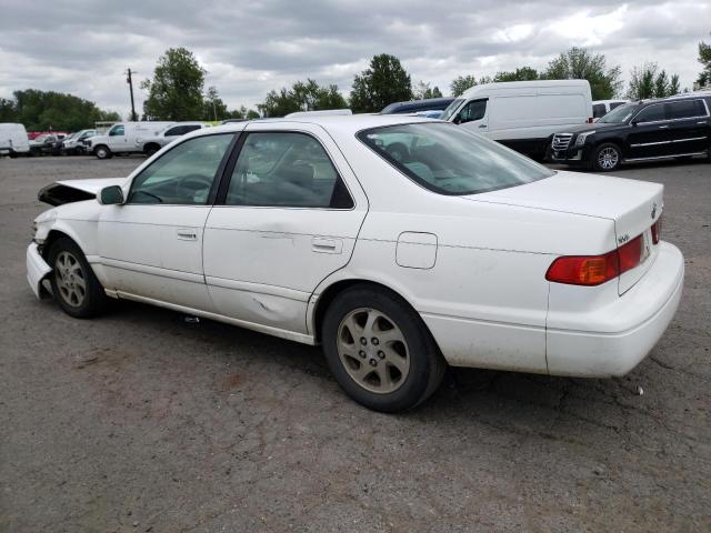 Photo 2 from auction – 2000 TOYOTA CAMRY CE with VIN JT2BG22K2Y0414979