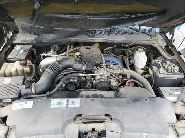 Фото 11 с аукциона – 2004 CHEVROLET SILVERADO с VIN 1GCHK29134E190017
