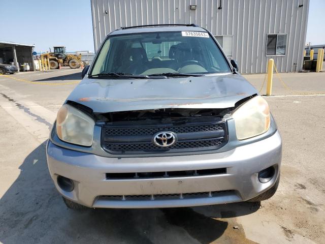 Photo 5 from auction – 2005 TOYOTA RAV4 with VIN JTEGD20V356001461