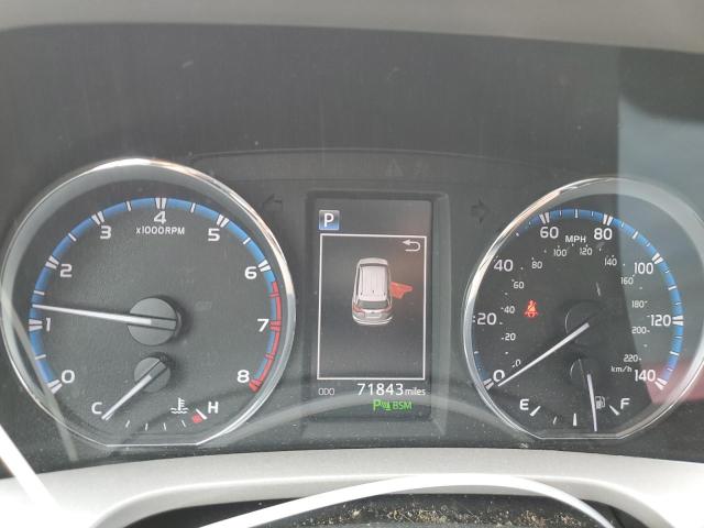 Photo 9 from auction – 2017 TOYOTA RAV4 LIMIT with VIN 2T3DFREV5HW578658