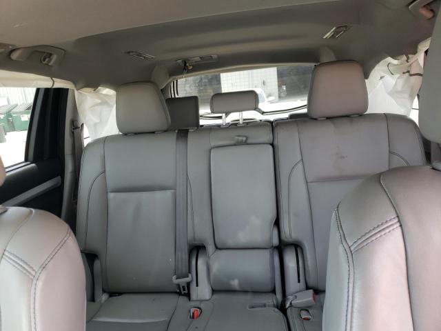 Photo 10 from auction – 2017 TOYOTA HIGHLANDER with VIN 5TDKZRFH0HS200773