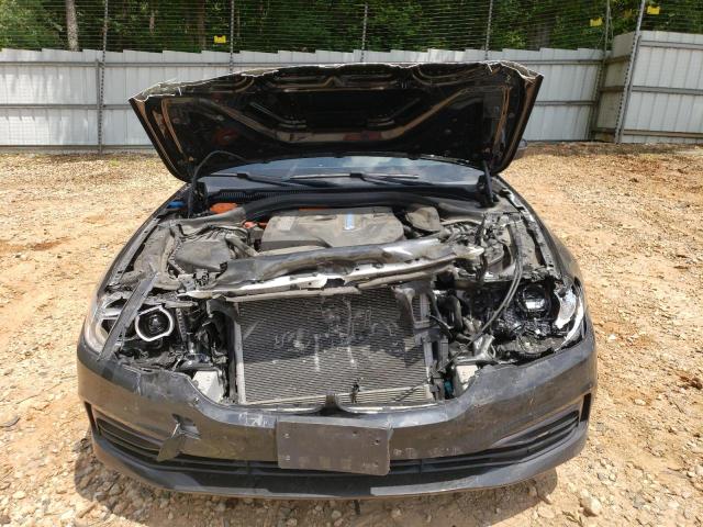 Photo 5 from auction – 2018 BMW 530XE with VIN WBAJB1C57JG624198