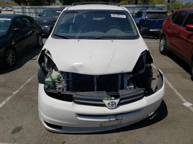 Photo 5 from auction – 2004 TOYOTA SIENNA CE with VIN 5TDZA23C54S133331