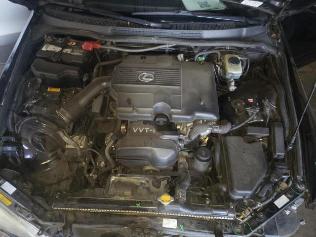 Снимка 11 от търг – 2001 LEXUS IS 300 с VIN JTHBD182510006370