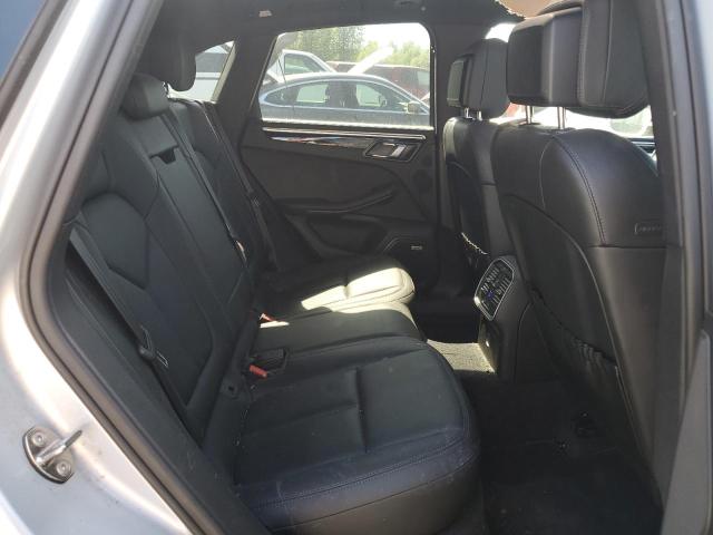 Photo 11 from auction – 2017 PORSCHE MACAN with VIN WP1AA2A59HLB83799
