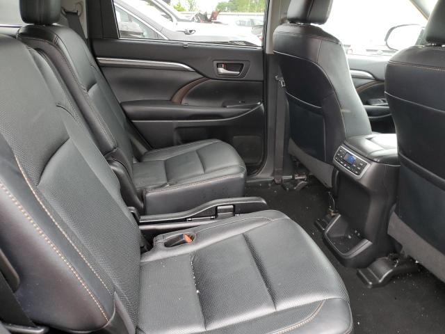 Photo 10 from auction – 2019 TOYOTA HIGHLANDER with VIN 5TDDZRFH9KS949894
