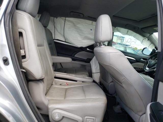 Photo 11 from auction – 2016 TOYOTA HIGHLANDER with VIN 5TDKKRFH8GS502511