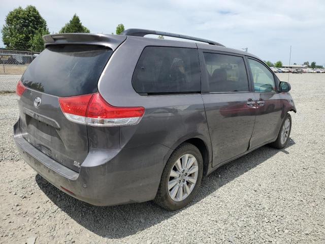 Photo 3 from auction – 2014 TOYOTA SIENNA XLE with VIN 5TDDK3DC8ES085997