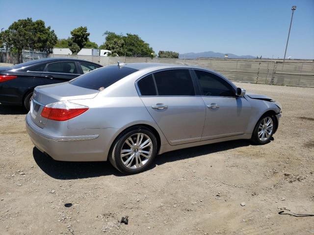 Photo 3 from auction – 2011 HYUNDAI GENESIS 3. with VIN KMHGC4DE7BU142260