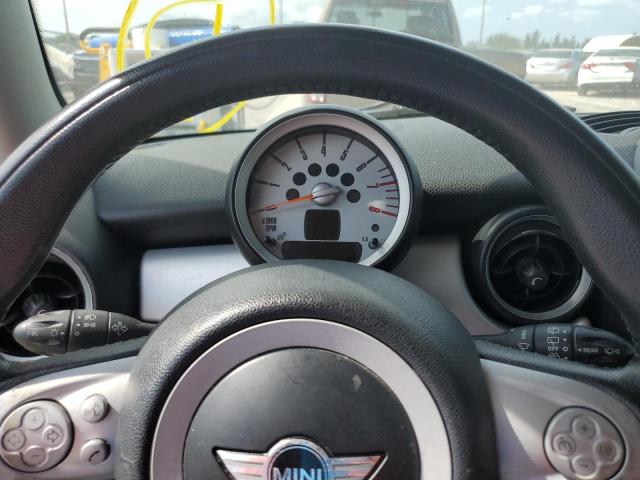 Photo 9 from auction – 2010 MINI COOPER with VIN WMWMF3C54ATU76600