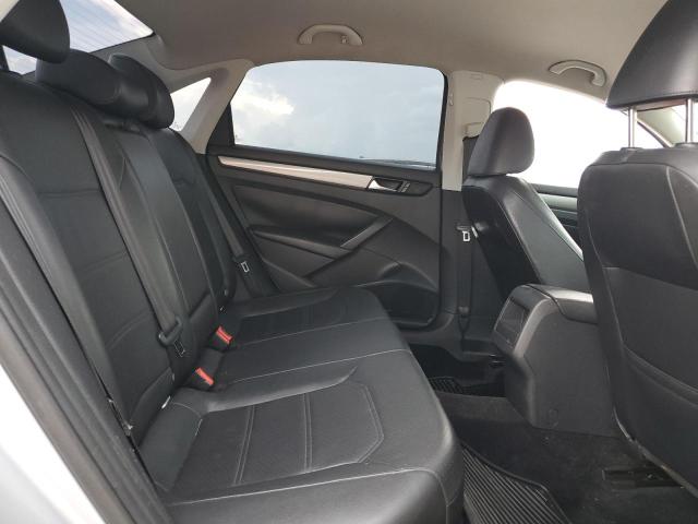 Photo 10 from auction – 2014 VOLKSWAGEN PASSAT S with VIN 1VWAS7A31EC090178