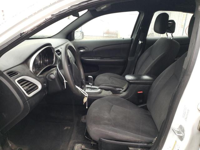 Photo 7 from auction – 2013 CHRYSLER 200 LX with VIN 1C3CCBAB0DN640917