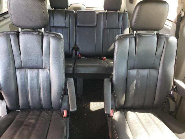 Photo 10 from auction – 2012 CHRYSLER TOWN & COU with VIN 2C4RC1CG8CR383273