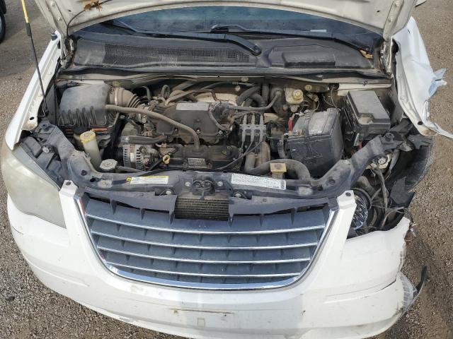Photo 12 from auction – 2010 CHRYSLER TOWN & COU with VIN 2A4RR5D15AR421436