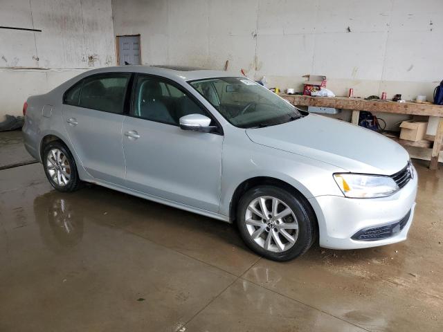Photo 4 from auction – 2011 VOLKSWAGEN JETTA SE with VIN 3VWDX7AJ2BM355245
