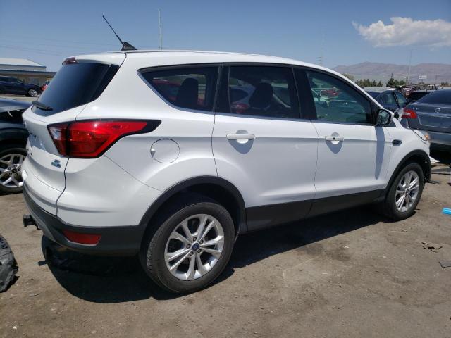 Photo 3 from auction – 2019 FORD ESCAPE SE with VIN 1FMCU9GD7KUB03227