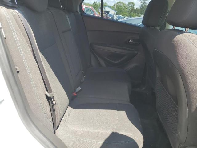 Photo 11 from auction – 2015 CHEVROLET TRAX 1LS with VIN KL7CJPSB3FB077599