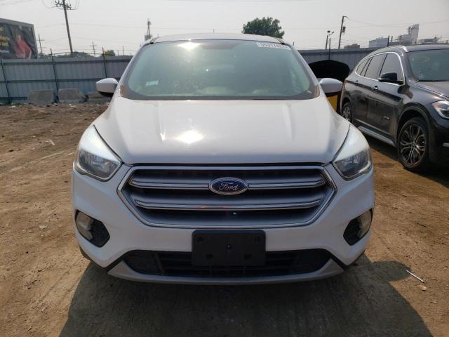 Photo 5 from auction – 2017 FORD ESCAPE SE with VIN 1FMCU9GD5HUD94447