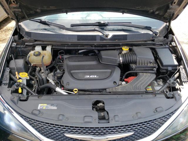 Photo 11 from auction – 2017 CHRYSLER PACIFICA T with VIN 2C4RC1DG8HR668545