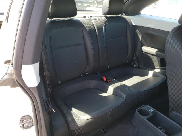 Photo 10 from auction – 2012 VOLKSWAGEN BEETLE with VIN 3VWJP7AT5CM617510