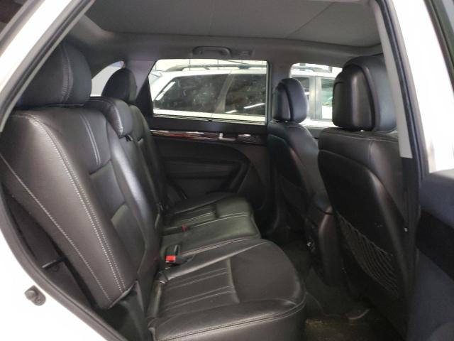Photo 11 from auction – 2015 KIA SORENTO SX with VIN 5XYKWDA72FG635704