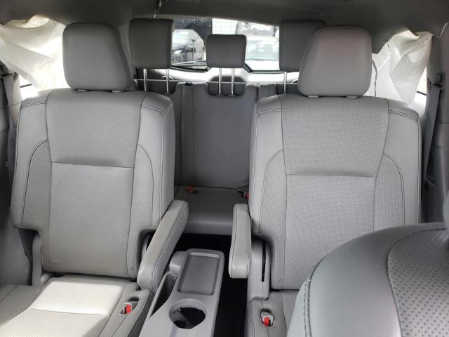 Photo 10 from auction – 2016 TOYOTA HIGHLANDER with VIN 5TDYKRFH7GS184388