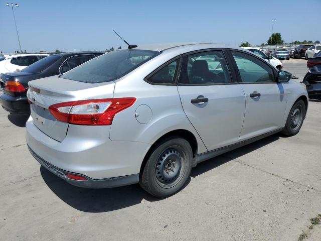 Photo 3 from auction – 2013 FORD FOCUS with VIN 1FADP3E23DL244969