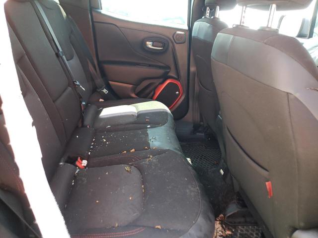 Photo 10 from auction – 2016 JEEP RENEGADE with VIN ZACCJBCT4GPD68083