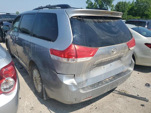 Photo 2 from auction – 2012 TOYOTA SIENNA XLE with VIN 5TDYK3DC4CS274760