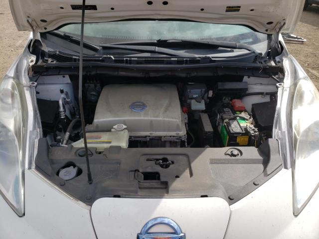Photo 11 from auction – 2015 NISSAN LEAF S with VIN 1N4AZ0CP0FC304851