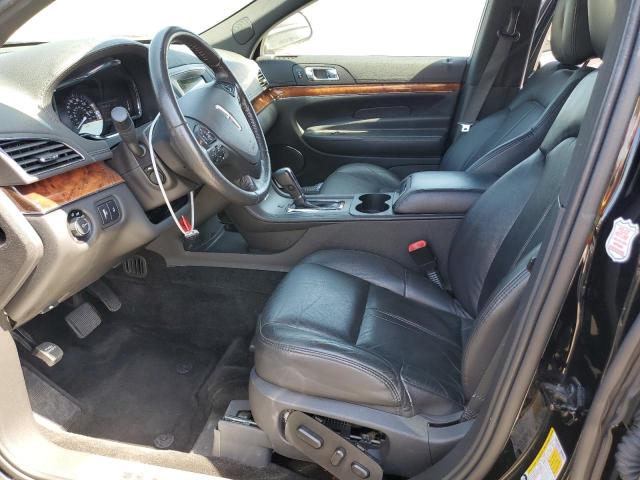 Photo 7 from auction – 2017 LINCOLN MKT with VIN 2LMHJ5NK4HBL01811