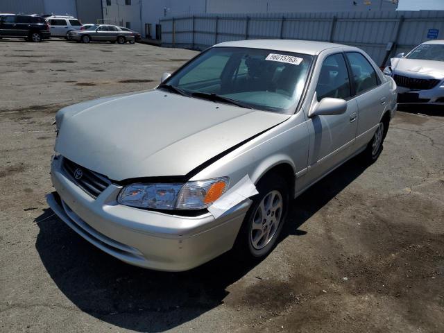 TOYOTA CAMRY LE 2001 with VIN 4T1BF22K51U969252 - Photo from auction