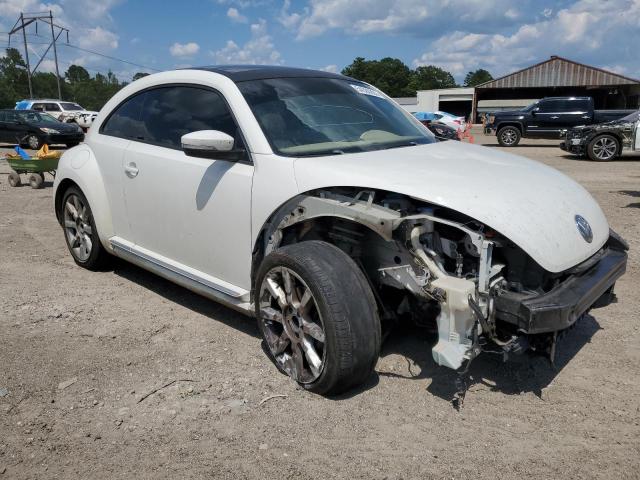 Photo 4 from auction – 2013 VOLKSWAGEN BEETLE with VIN 3VWJP7AT8DM600511