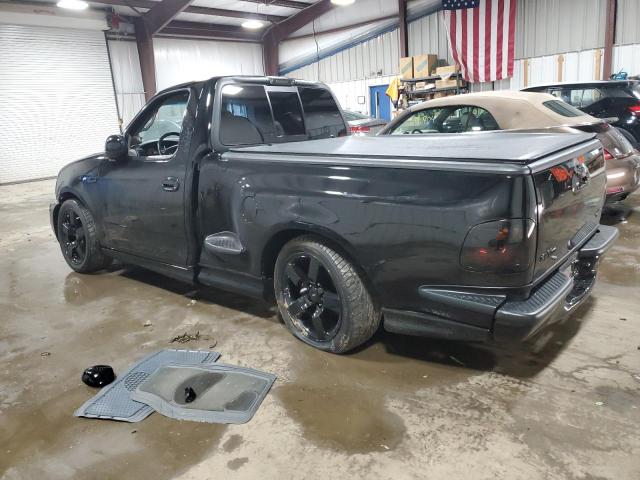 Photo 2 from auction – 2001 FORD F150 SVT L with VIN 2FTZF07361CA87533