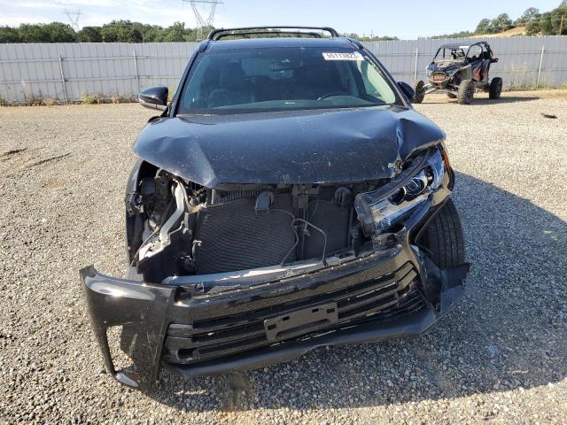 Photo 5 from auction – 2017 TOYOTA HIGHLANDER with VIN 5TDJZRFH4HS452067