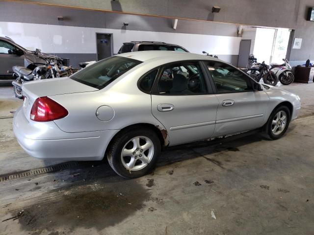 Photo 3 from auction – 2001 FORD TAURUS SES with VIN 1FAFP55U61A226558