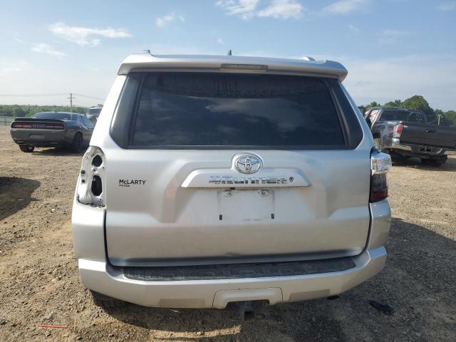 Photo 6 from auction – 2016 TOYOTA 4RUNNER SR with VIN JTEBU5JR2G5317648