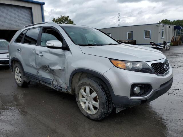 Photo 4 from auction – 2011 KIA SORENTO BA with VIN 5XYKTDA12BG072829