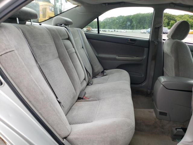 Photo 10 from auction – 2003 TOYOTA CAMRY LE with VIN 4T1BE32K53U150771