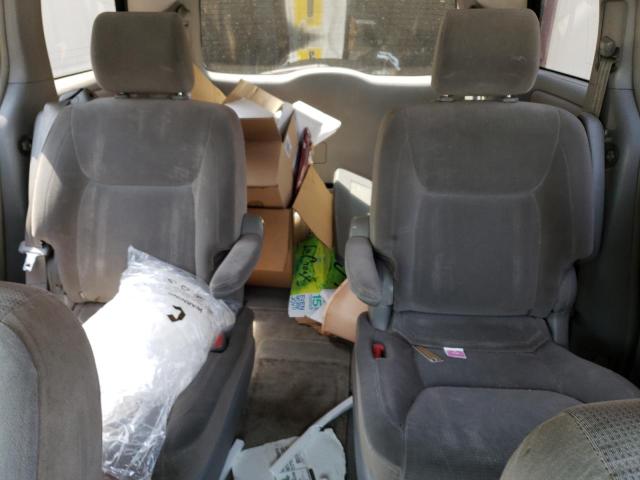 Photo 10 from auction – 2004 TOYOTA SIENNA CE with VIN 5TDZA23C14S137473