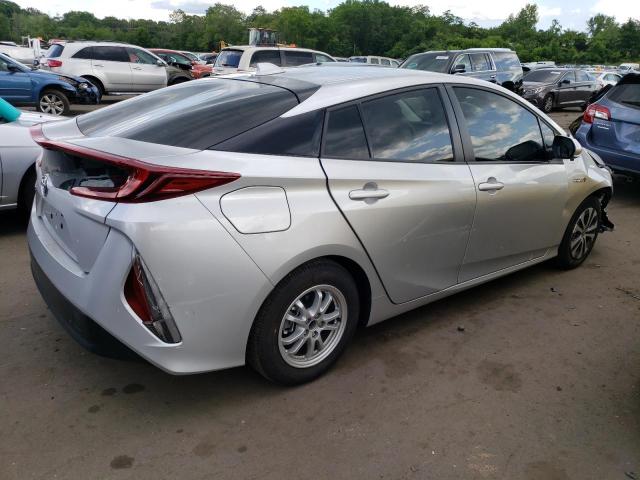 Photo 3 from auction – 2022 TOYOTA PRIUS PRIM with VIN JTDKAMFP0N3203980