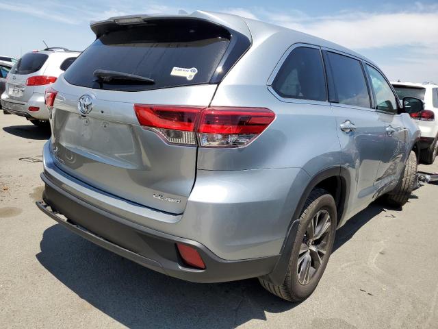 Photo 3 from auction – 2018 TOYOTA HIGHLANDER with VIN 5TDBZRFH2JS914054